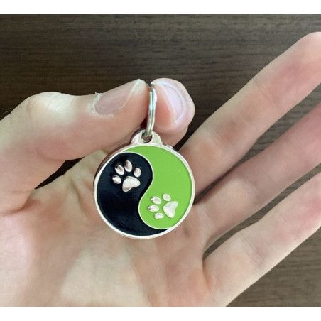 CHAPITA QR YIN PARA PERROS Y GATOS